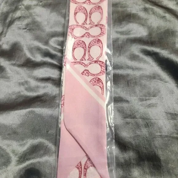 Pink Skinny Scarf - Picture 4 of 5
